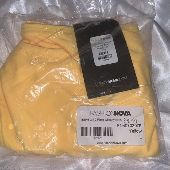 FASHION NOVA Island Girl Bikini. Yellow. Large. - Picture 9 of 11